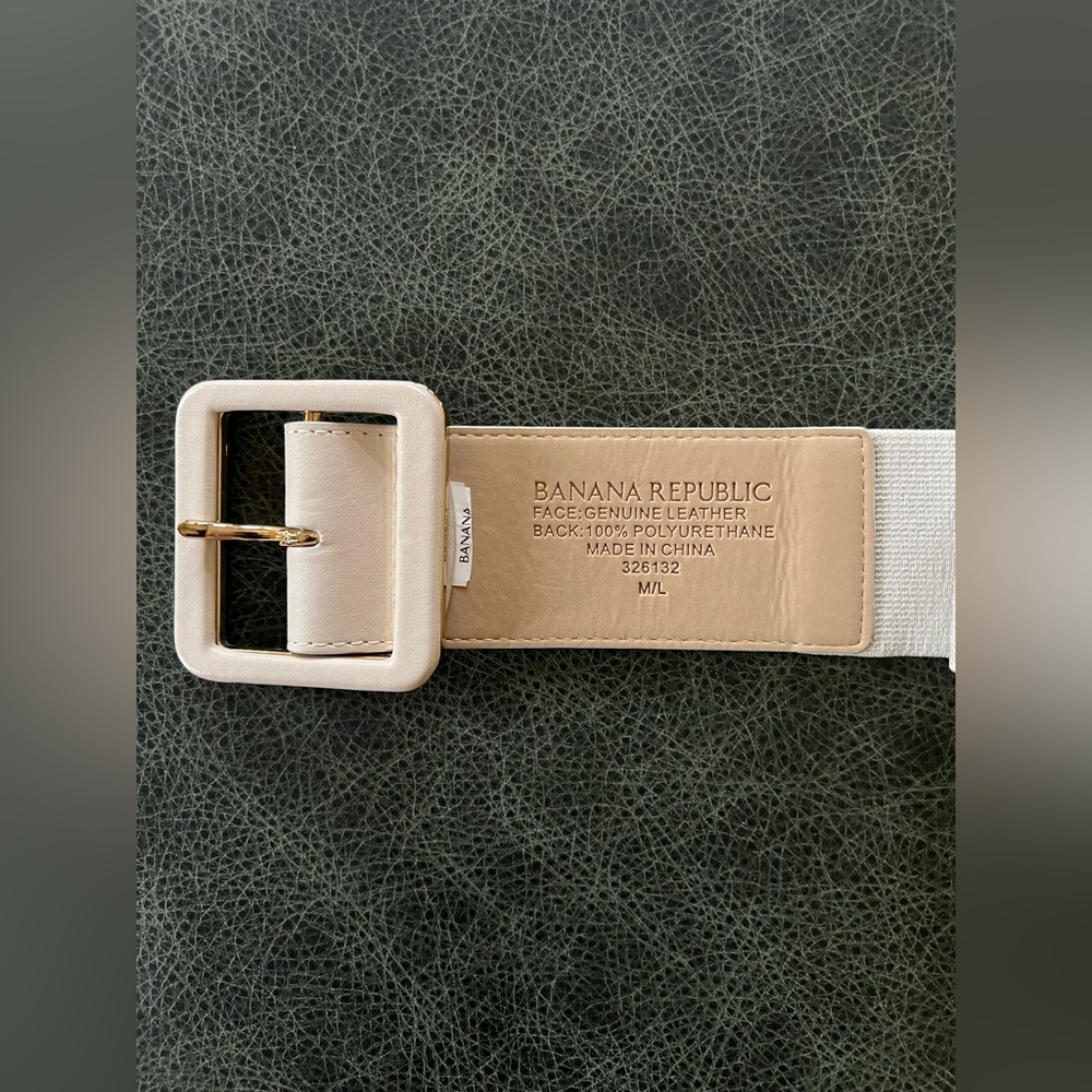 Banana Republic Belt Wide with Square Buckle Light Gray Size M/L - Picture 7 of 11